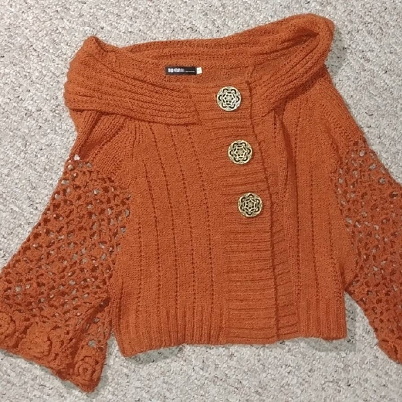 Domani knit cardigan sweater. - Picture 6 of 13